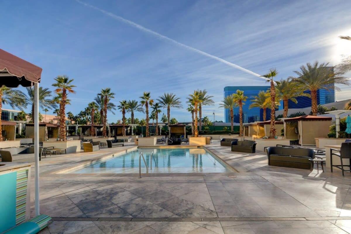 Mgm Signature-16-719 Strip View Jacuzzi Studio Las Vegas Eksteriør billede